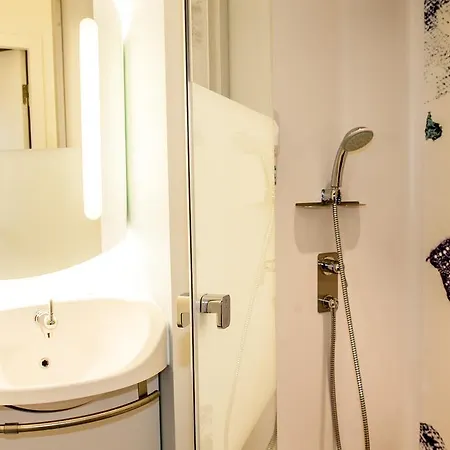 Ibis Budget Rives De Seine 2*